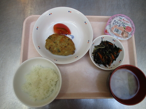保育参加試食レシピ いわしのハンバーグ しんあい保育園