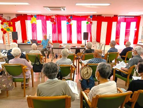 使用する　二胡.jpgのサムネイル画像